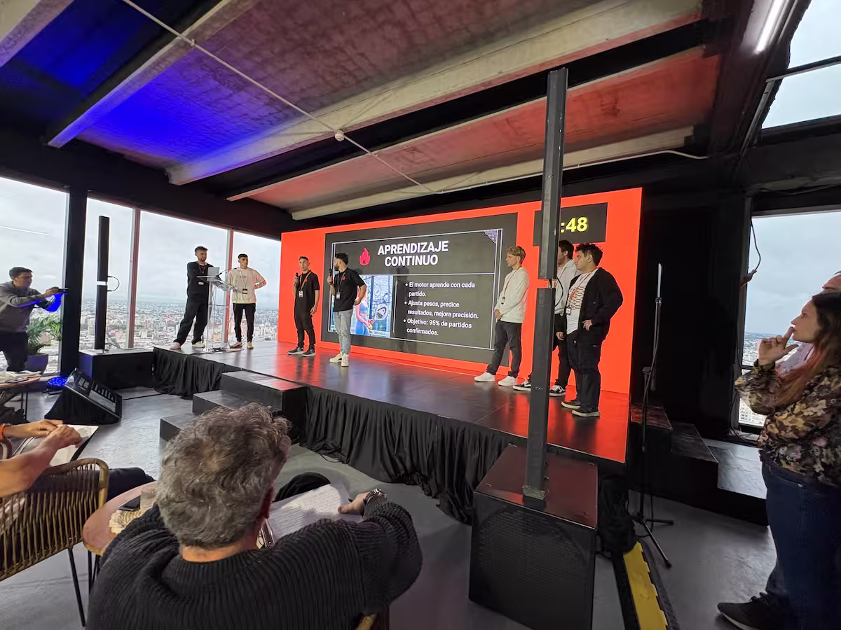 Equipo PADER en Santex Hackathon